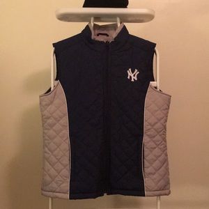 Yankees vest